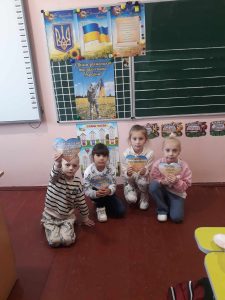 461805604 3895729057329876 932073699280154801 N (1)