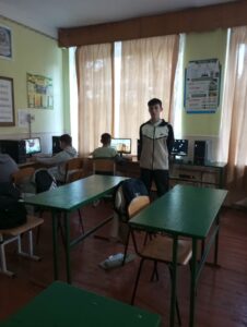 10.у